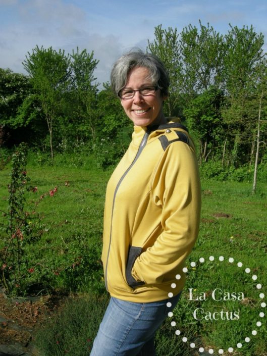 Jacqueline Hoodie Blog Tour & Giveaway – La Casa Cactus La Casa Cactus - Elsa's Jacqueline Hoodie