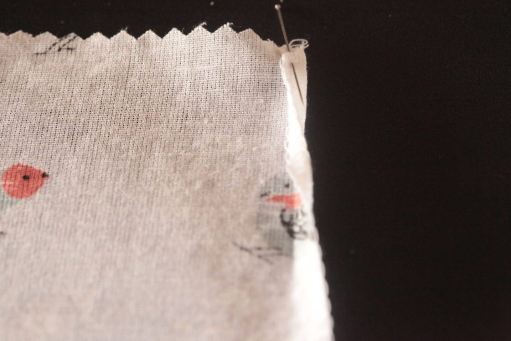 How to make a narrow hem