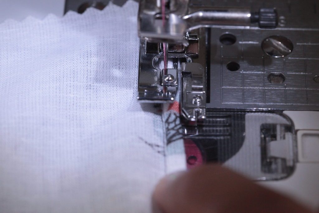 Use your Sewing Machine's Narrow Hem Foot with Londa's Technique 