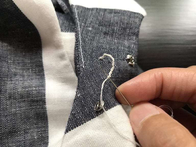 How to Make a Bra Strap Holder Itch to Stitch