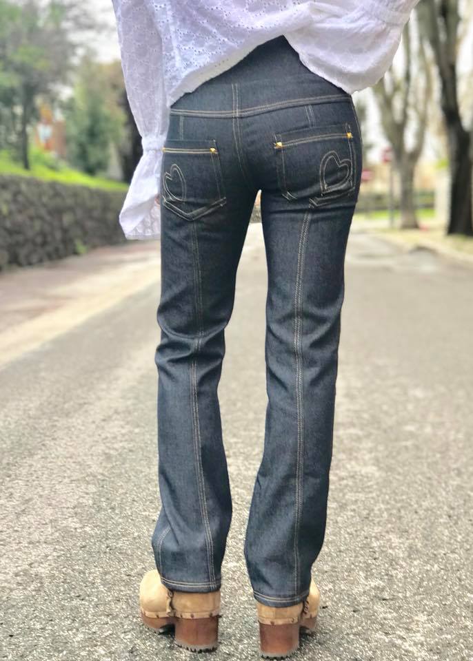 Itch to Stitch Mountain View Pull-on Jeans - The Fold Line