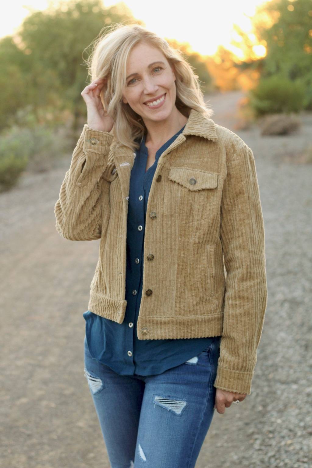 Itch to Stitch Bonn Shirt by Jen—Make It Wear It