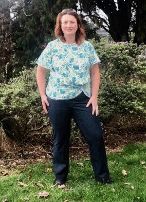 Itch to Stitch Mountain View Pull-on Jeans PDF Sewing Pattern Sizes 22 to 40