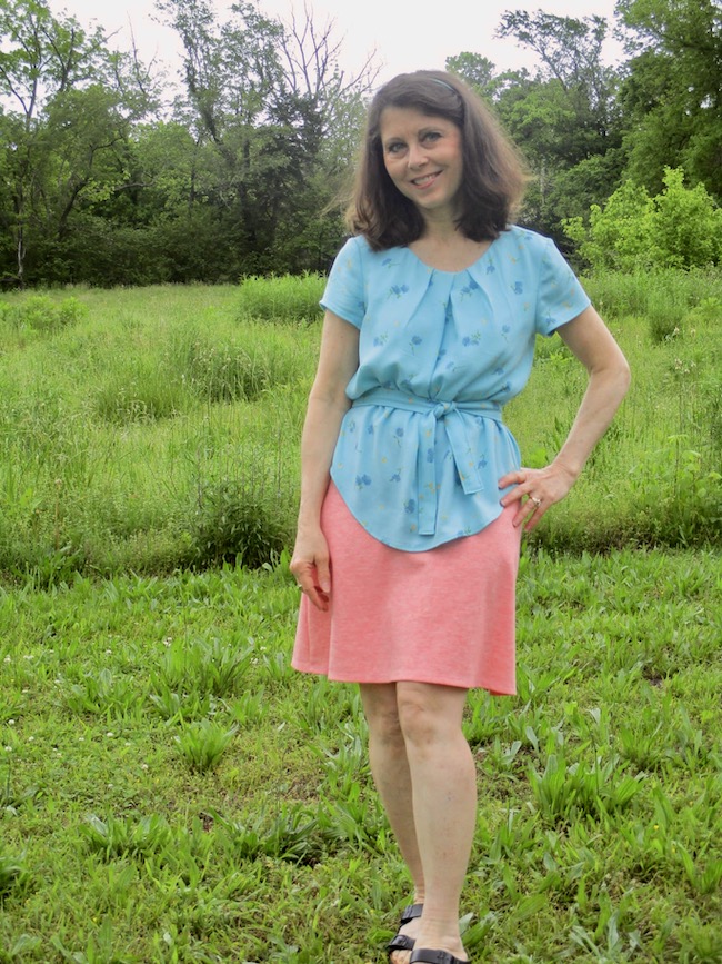 Itch to Stitch Nittany Top PDF Sewing Pattern