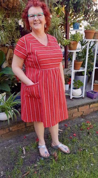 Expanded Sizes: Celeste Dress | Itch to Stitch