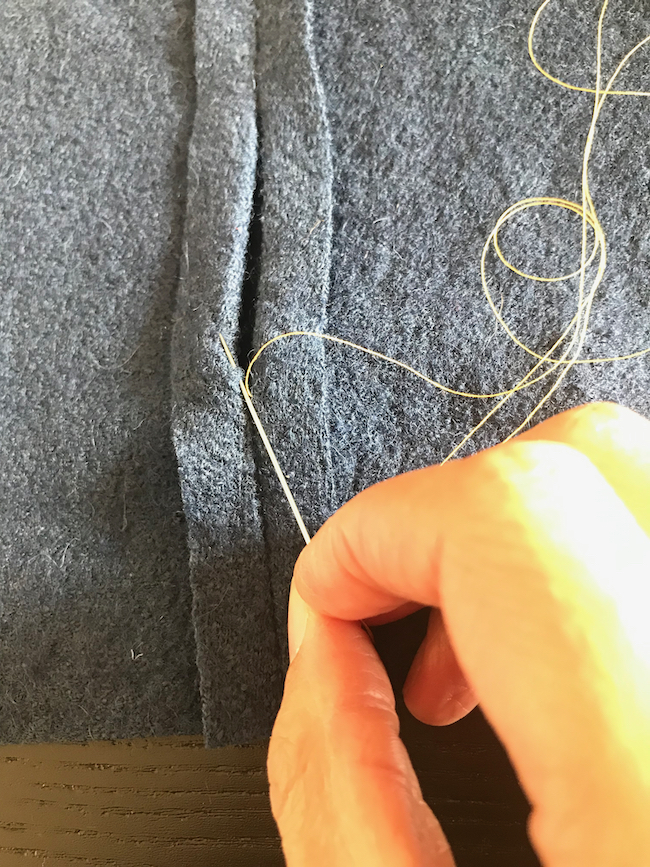 How to: Sew Ladder Stitch by Hand | Itch to Stitch